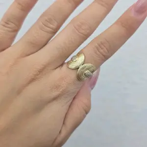 10K Yellow Gold Double Spiral Open Ring with Stones