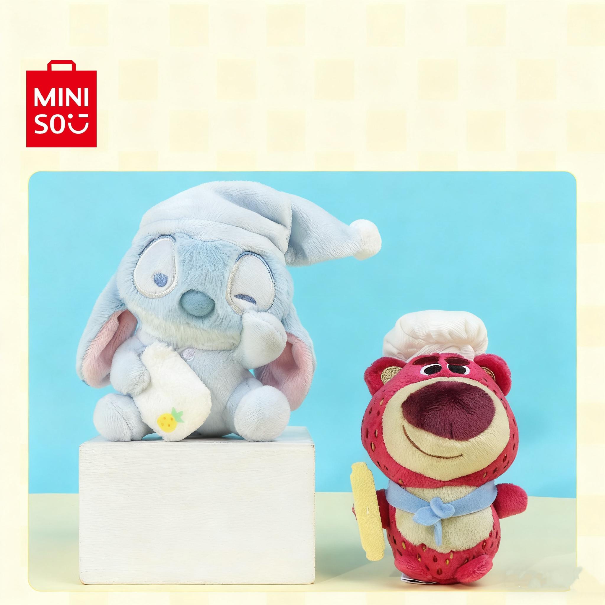 Disney Baking Series Plush Keychains – Chef Outfits with Baking Props,Soft Plush Material, Ideal Bag Charm,Cute Collectible,Great Gift