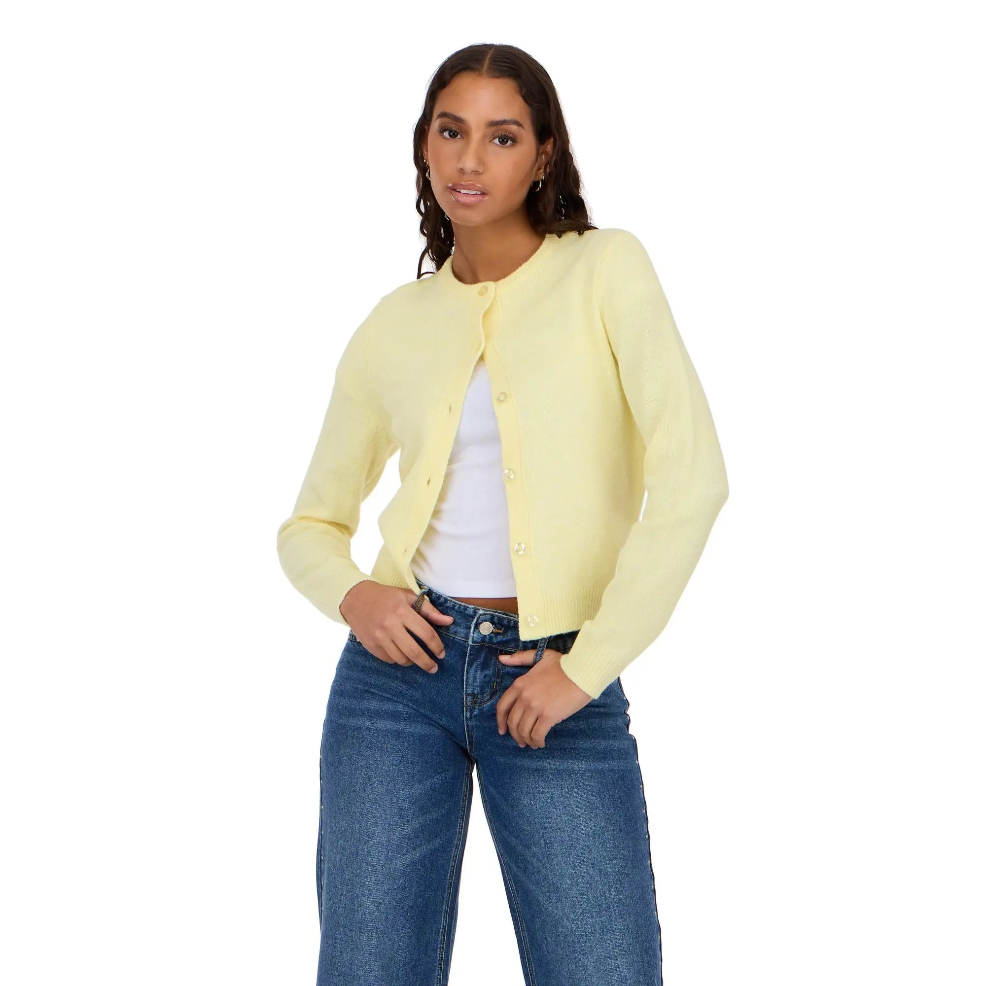 Forever 21 Women's Cardigan, Preppy Aesthetic Wardrobe Essential in a Soft Knit Fabric, Classic Button-Front Crewneck Top, Knitwear