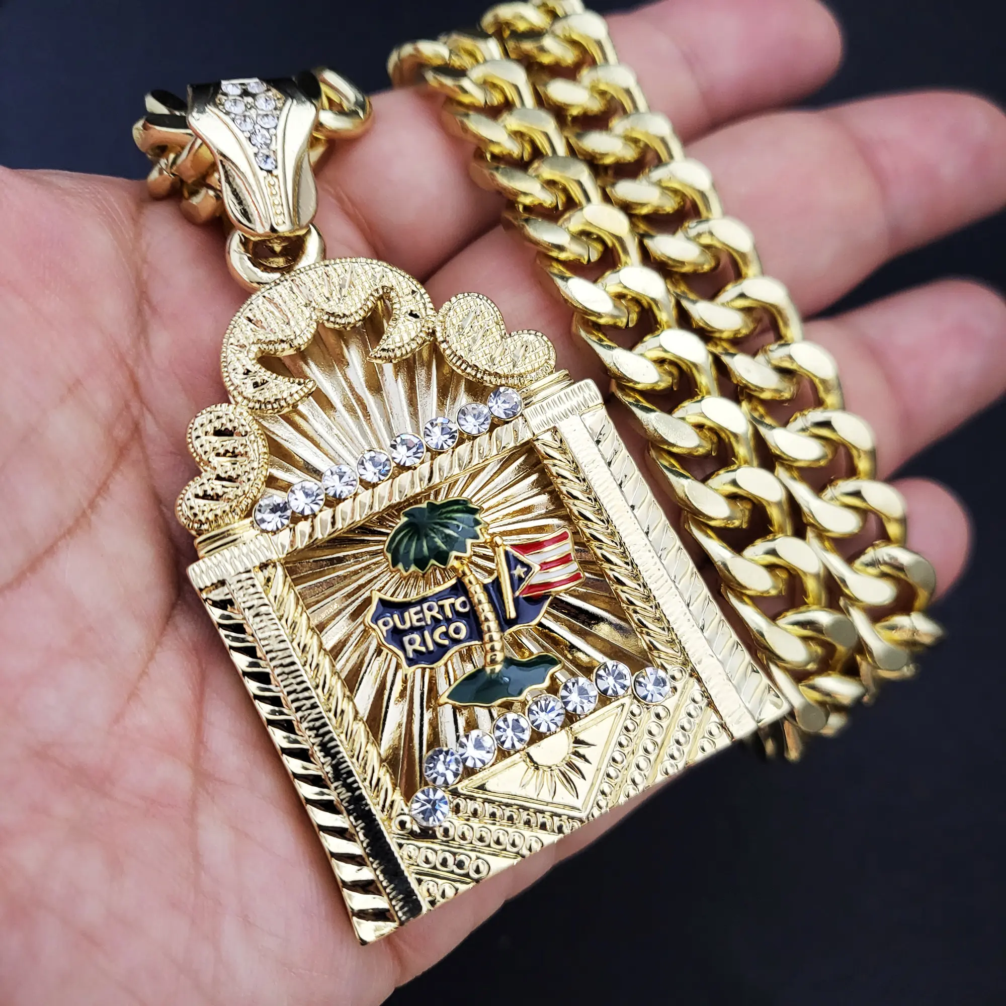 MaxBling81 Unisex Oversize Puerto Rico Flag Pendant Necklace - 10mm Iced Out Cuban Link Chunky Chain, 16-30in Lengths, Gold-Plated Metal, Cubic Zircons, Hip Hop Bling Stylish Accessory for Adults' Daily Casual Wear