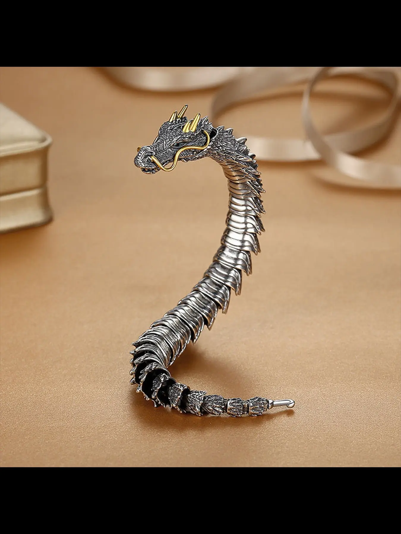New Fashion Men's Dragon Head Bracelet, Bold Retro Design, High-End Silver Color Scale Pattern, Unique Style Accessory Copper, Pure Copper Bracelets, Copper Chain Bracelet, Fashionable Bracelet Style
