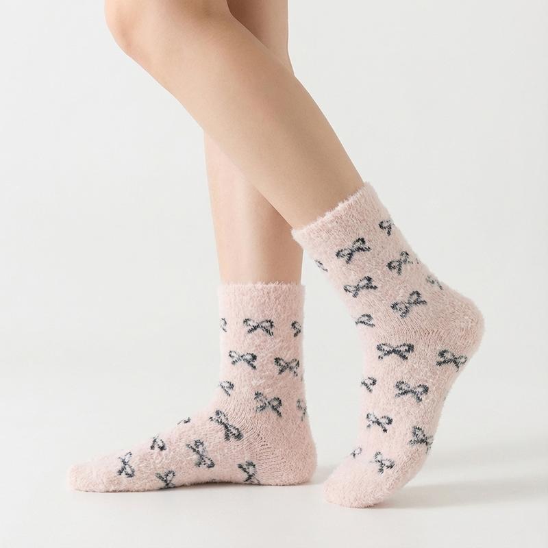 KatchMe Women's Lovely Heart-Shaped Smooth Fluffy Thermal Mid-Calf Socks, Cozy Multi-Pack Basic Socks for Fall & Winter, Vibrant 5-Pack Fuzzy Socks