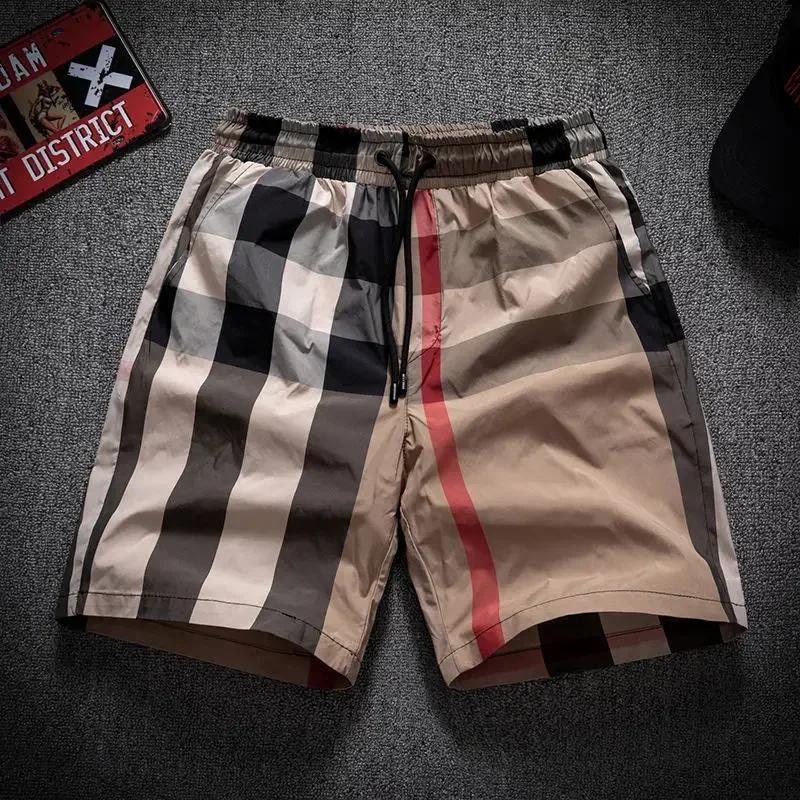 Spring Summer Men New Plaid Trends High-end Drape Loose Beach Pants Casual Comfortable Fashion Shorts Male Thin Short Pants gift Menswear Stylish Tropical Tractor Trouser Checked Lightcolour_Black