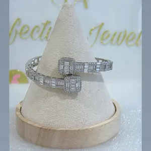 Elegant open bangle bracelet -925 sterling silver