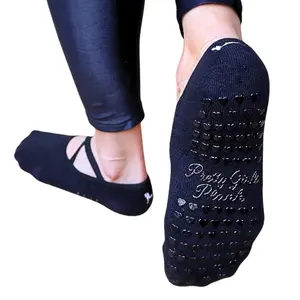 Pretty Girls Plank™ Pilates Grip Socks for Women – Non Slip Ballet Studio Socks for Barre, Yoga & Reformer