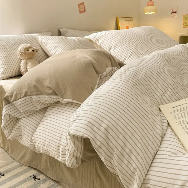 Fresh Fine Striped Simple Three-Piece Set, Soft Touch, Skin-Friendly, Easy Care, Includes Fitted Sheet + Pillowcases + Bedspread, Soft Bedding Sets, Bedsheet Sets, Comfy Bedding Set