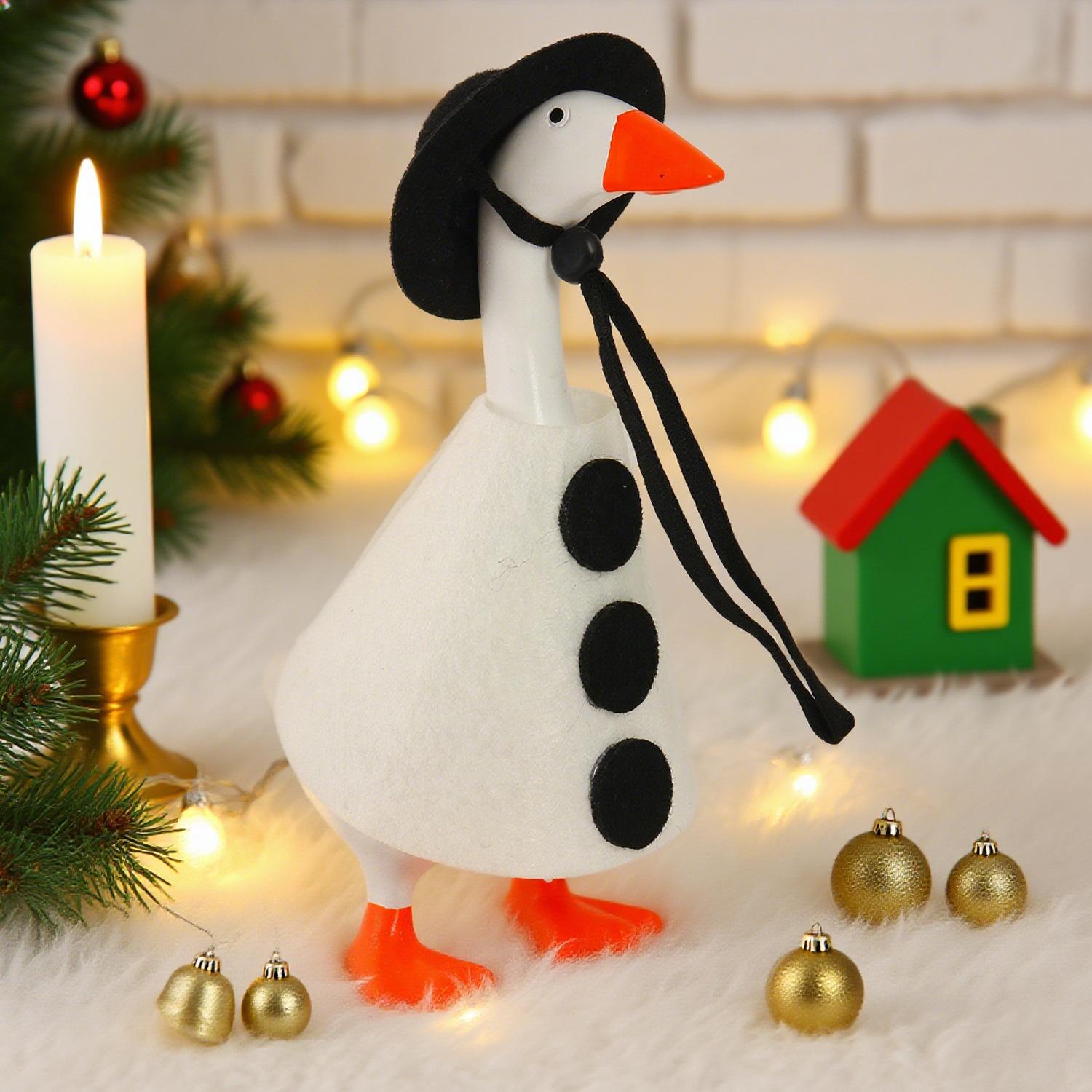 4 Sets Christmas Mini Desk Goose Outfit 7 Inch Magnetic Silly Goose Statue Christmas Tree Elk Costume with Mini Headwear and Felt Clothing Keychain Clothes Costume for Table Duck Desk Key Holder Decor