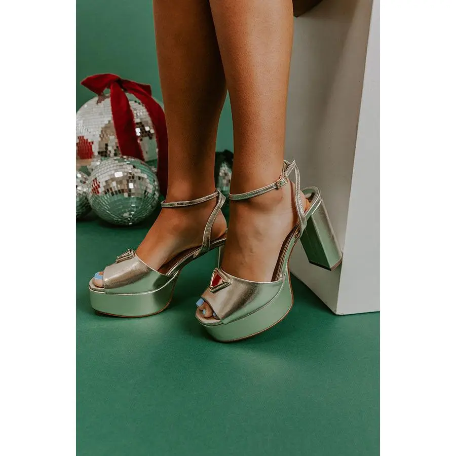The Vixen Metallic Platform Heel in Gold
