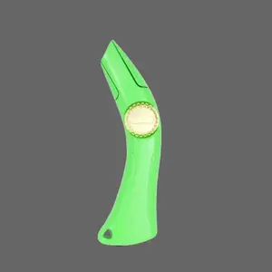 2 sets of heavy-duty roofing shark knives, 1 heavy-duty chalk line, construction tool, 100-foot line, 10 utility hook blades with dispenser