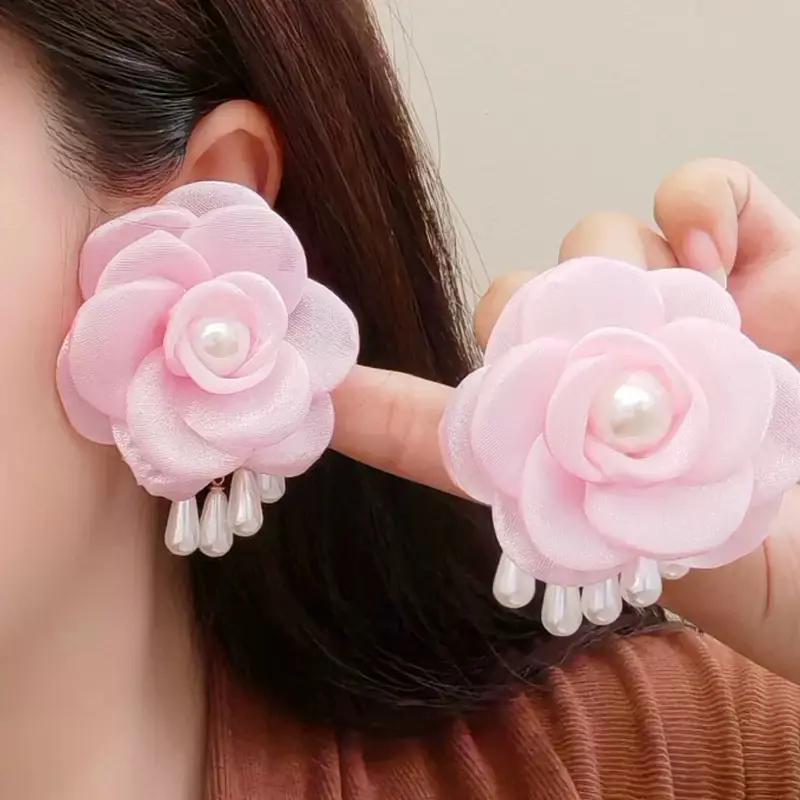 Floral earrings Floral earrings