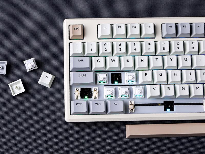 EPOMAKER Galaxy100 full size QMK/VIA Gaming Keyboard 1800 Aluminum Mechanical Keyboard with Numpad, South-Facing RGB Backlight USB-C/BT5.0/2.4Ghz Programmable Keyboard, Hot Swappable Creamy Keyboard keyboards for gaming