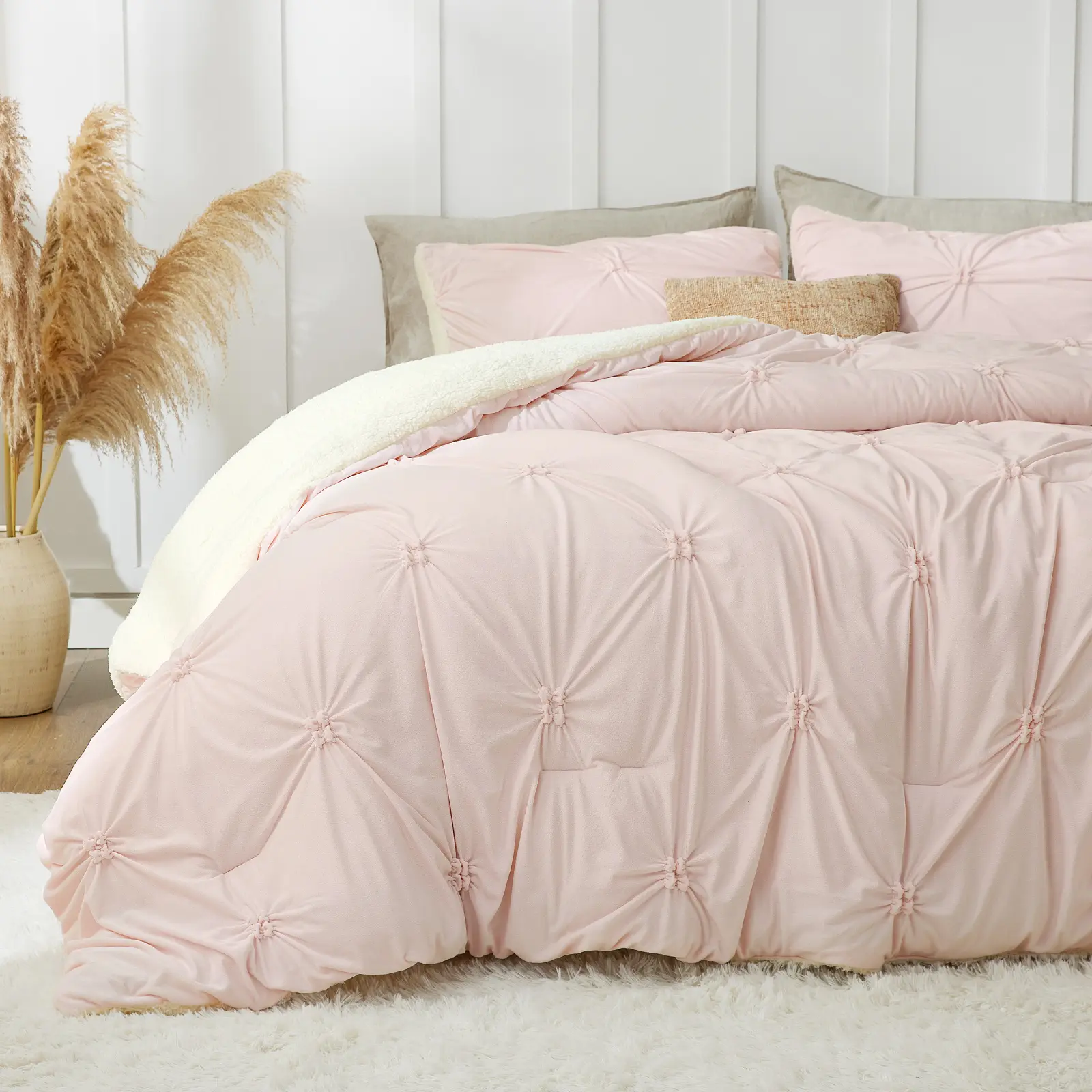 BEDELITE Pintuck Fluffy Sherpa Comforter Set, Super Soft Sherpa Comforter for Twin, Queen, King Size Bed, Luxury Warm Bedding Set for Winter, Fuzzy Bed Set