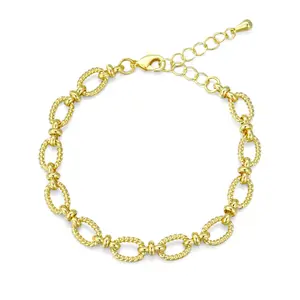 Aprilery Golden Twisted Oval Link Bracelet – Textured Chain Bracelet with Adjustable Extender