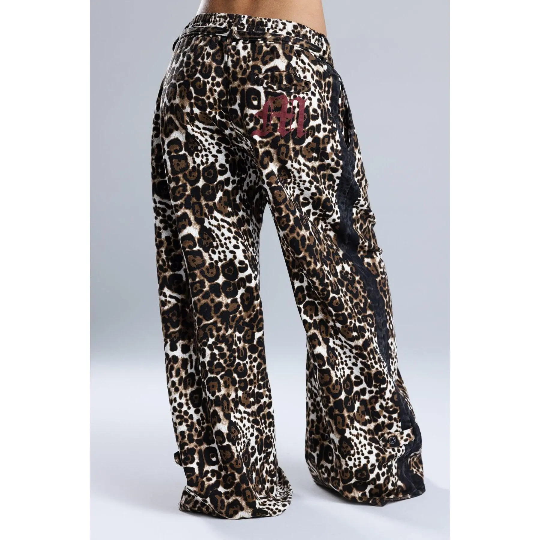 Sabella Leopard Sweatpants