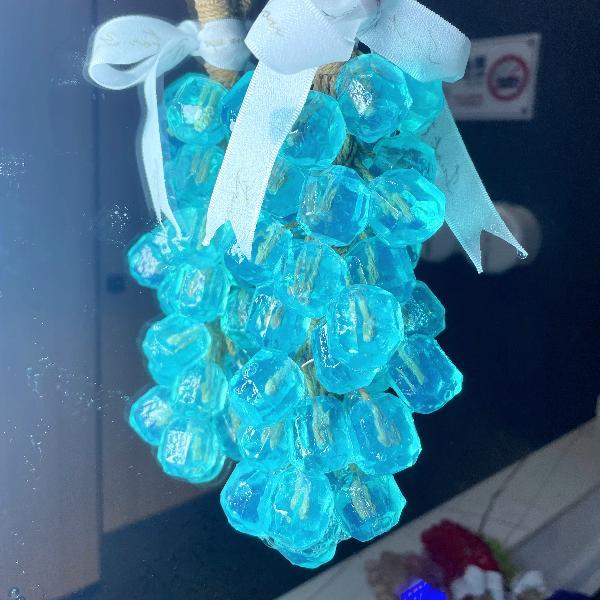 Paul Frank Grape Soap on a Rope – Handmade DIY Decorative Grape Soap, Natural and Gentle Moisturizing and CleansingLong-Lasting Fresh Scent Perfect for Home Décor and BathroomAesthetic & Creative Christmas Gift Choice Body Care Daily