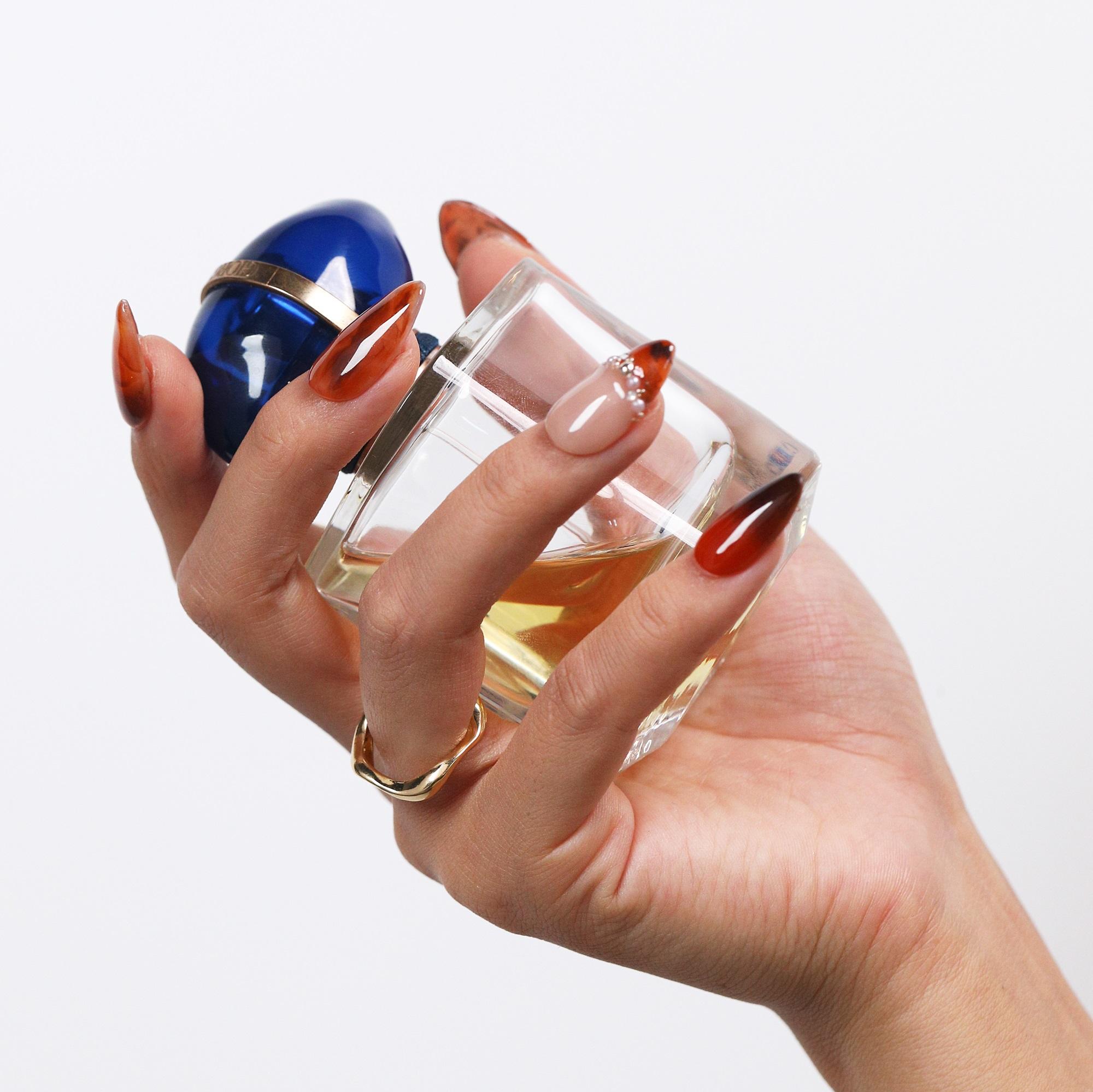 NailVesta ALMOND SHAPE COLLECTION – 100% Handcrafted 3D Press-On Nails | Reusable, Long-Lasting, Salon-Quality