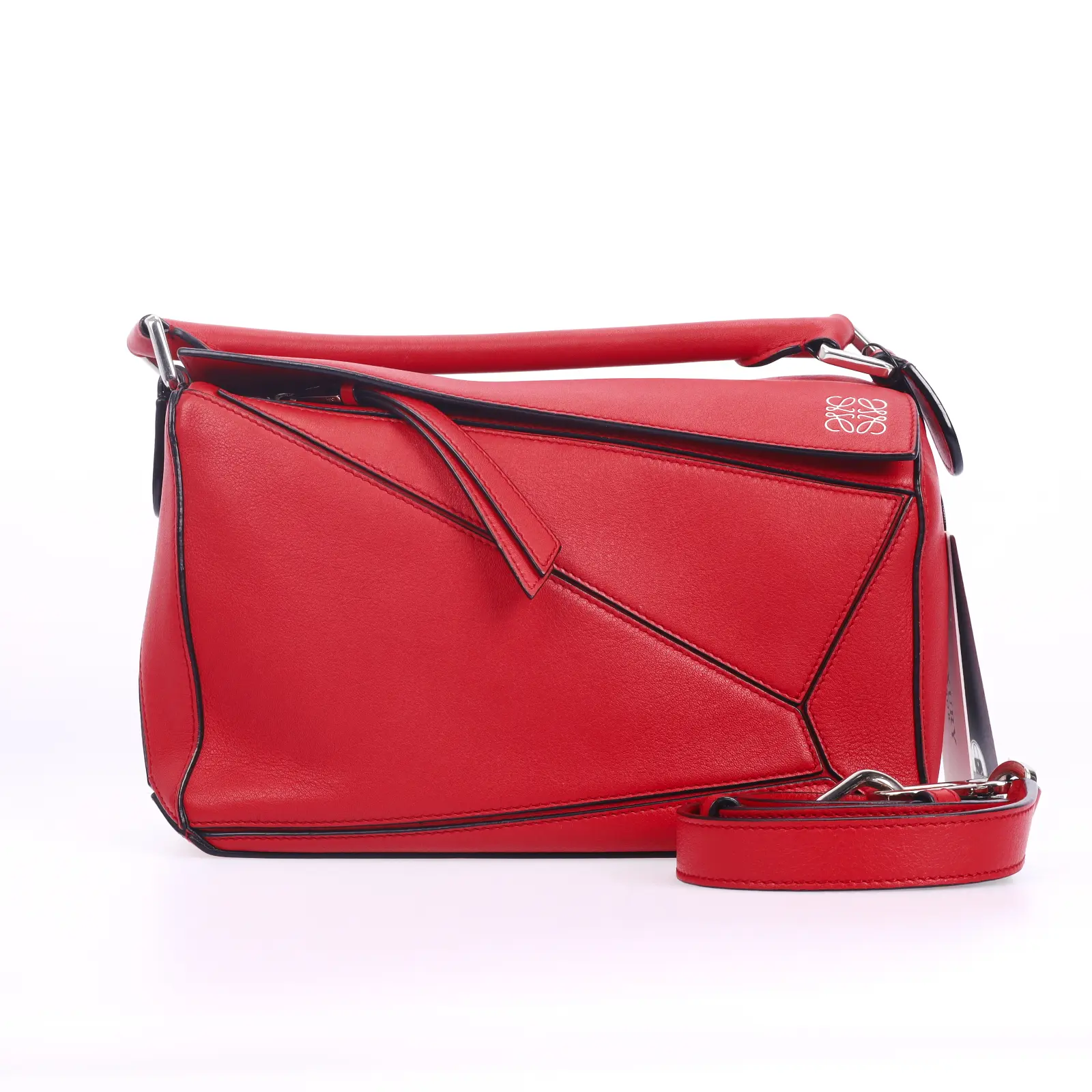 Pre-owned Loewe Calfskin Shoulder Bag Puzzle Shoulder Bag, Scarlet Red, Style No. 25411086 Pre Loved Shoulder Bags