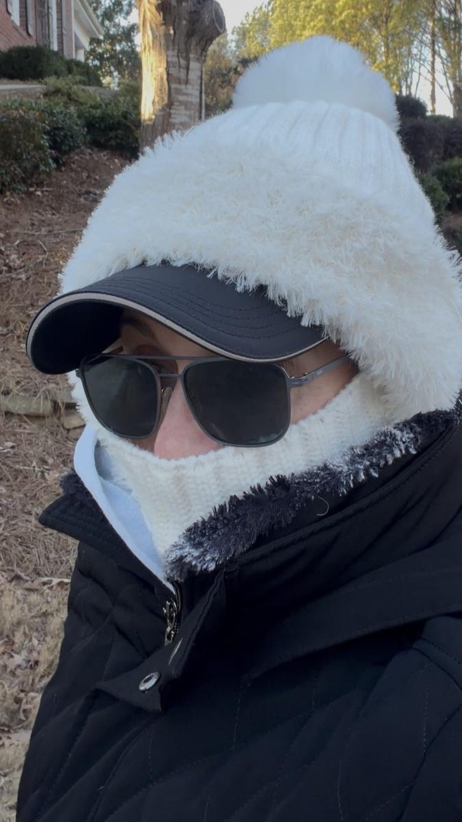 Item: Off White, one-size