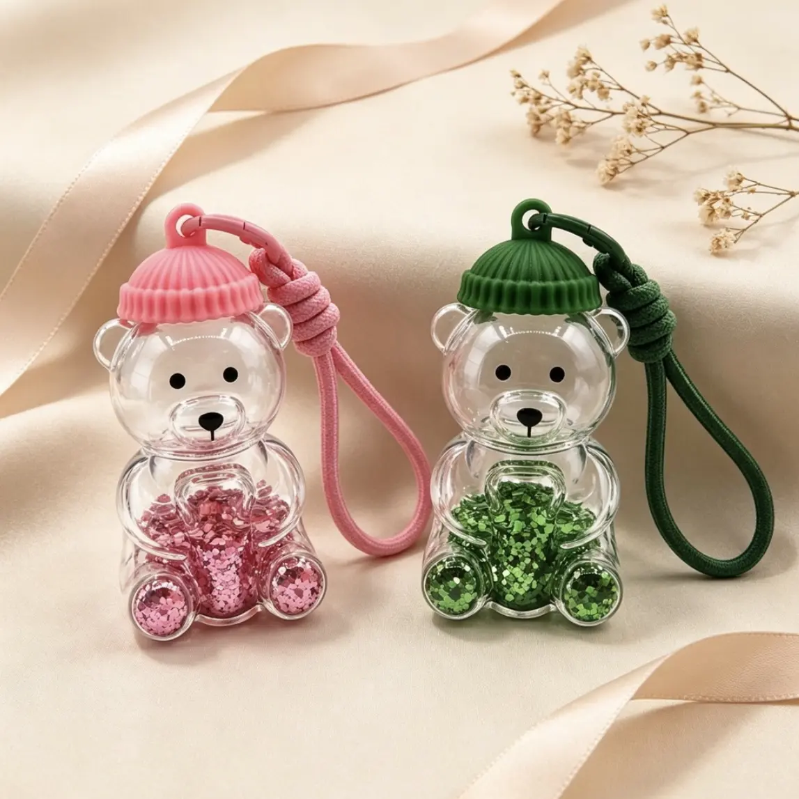 Adorable Mini Bear Keychain Charm, Cute Glitter Bear Pendant Accessories for Bags, Backpack & Keys, Trendy Kawaii Gift for Teens and Kids