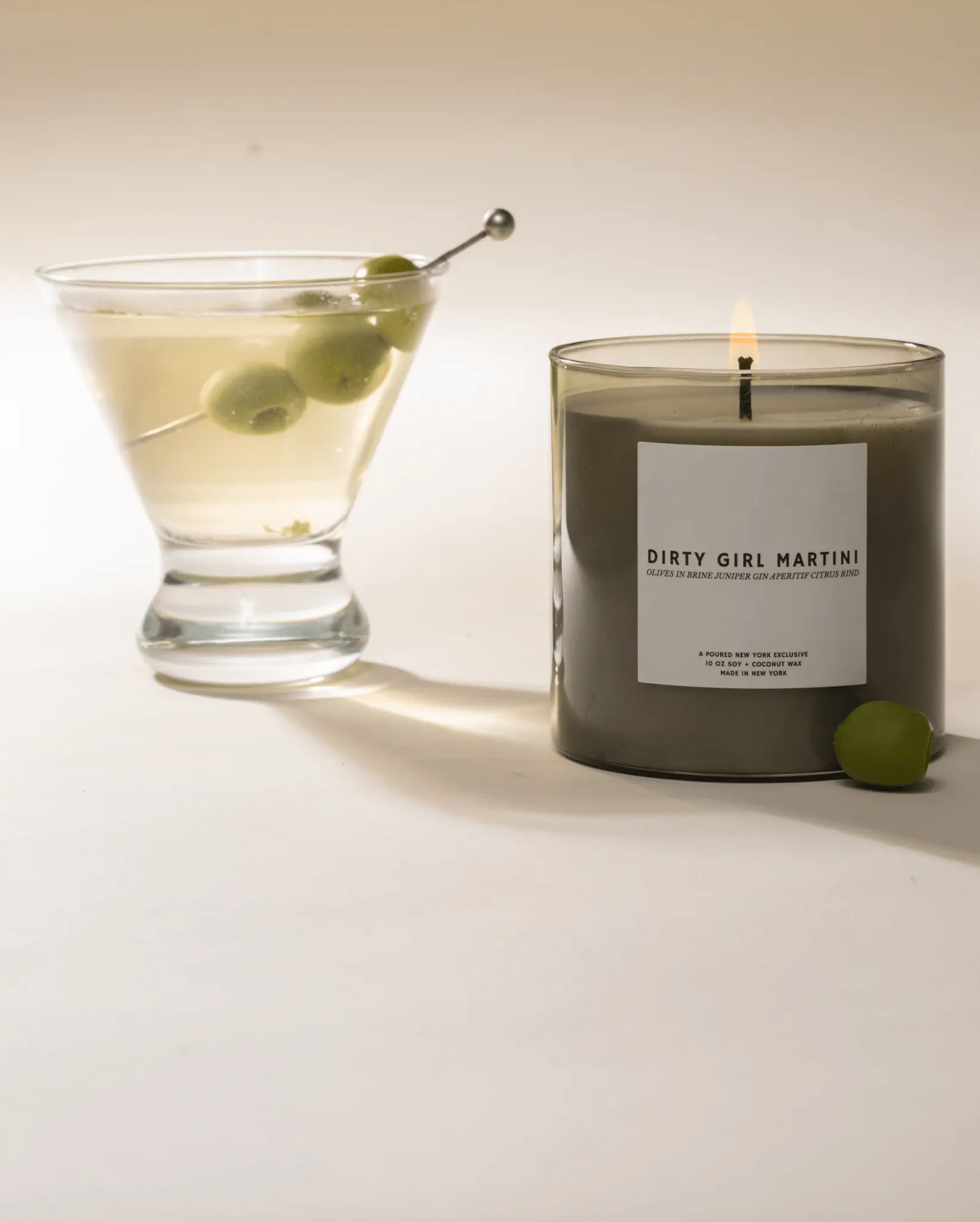 DIRTY GIRL MARTINI - 100% Soy Wax Blend Hand-poured Scented Candles  & Fragrances Decor Freshener