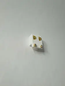 Stud Earring with Secure Screw-Back Design for Elegant Everyday Wear