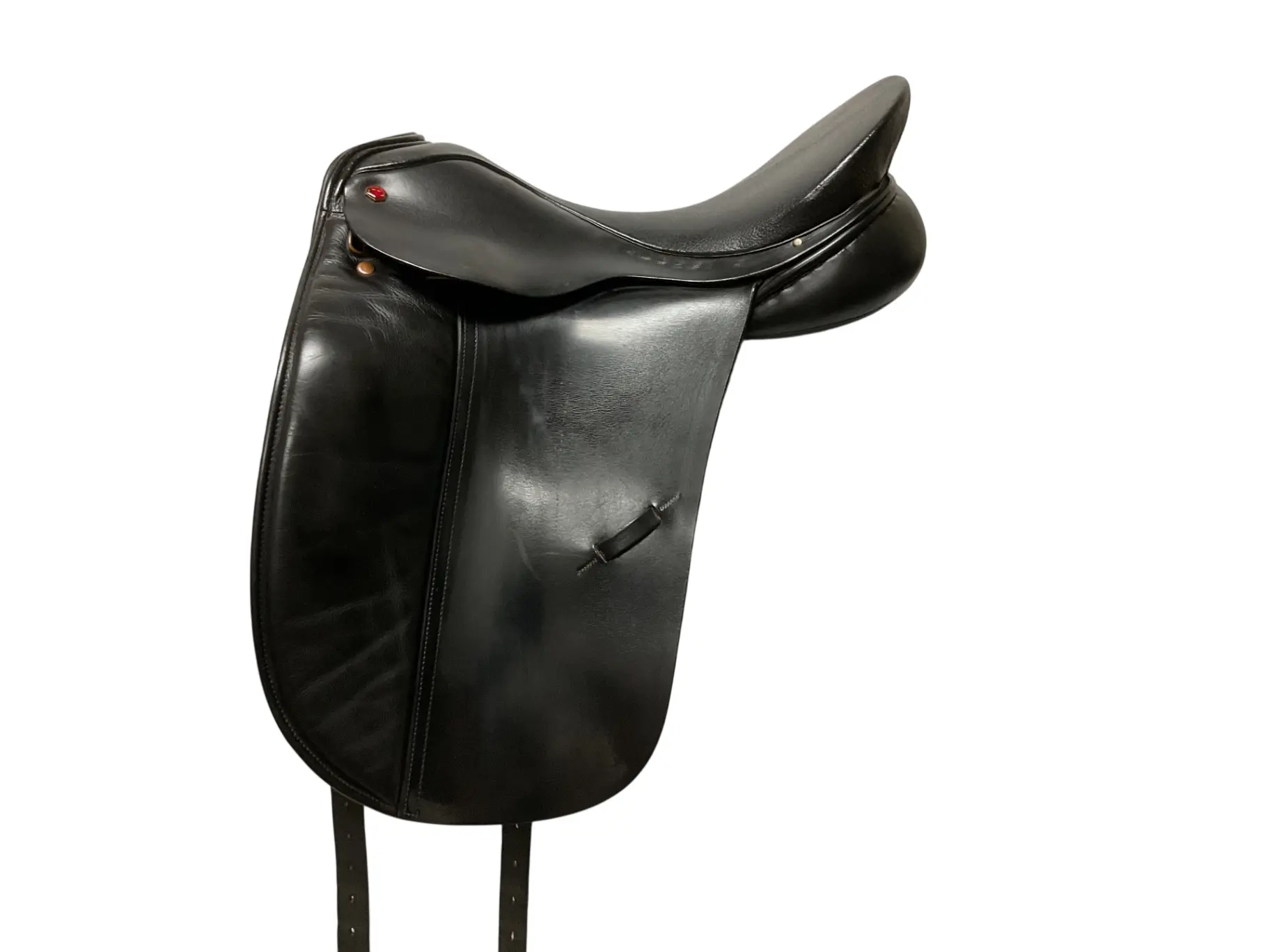 Albion SL Equestrian Dressage Saddle - 18 in XW Width, Dressage Riding Tack, Flocked Panels, Narrow Seat, Well Maintained, Non-Gusseted Front Panel, with Tryon Option, Super Well Maintained, Horse Riding Dressage