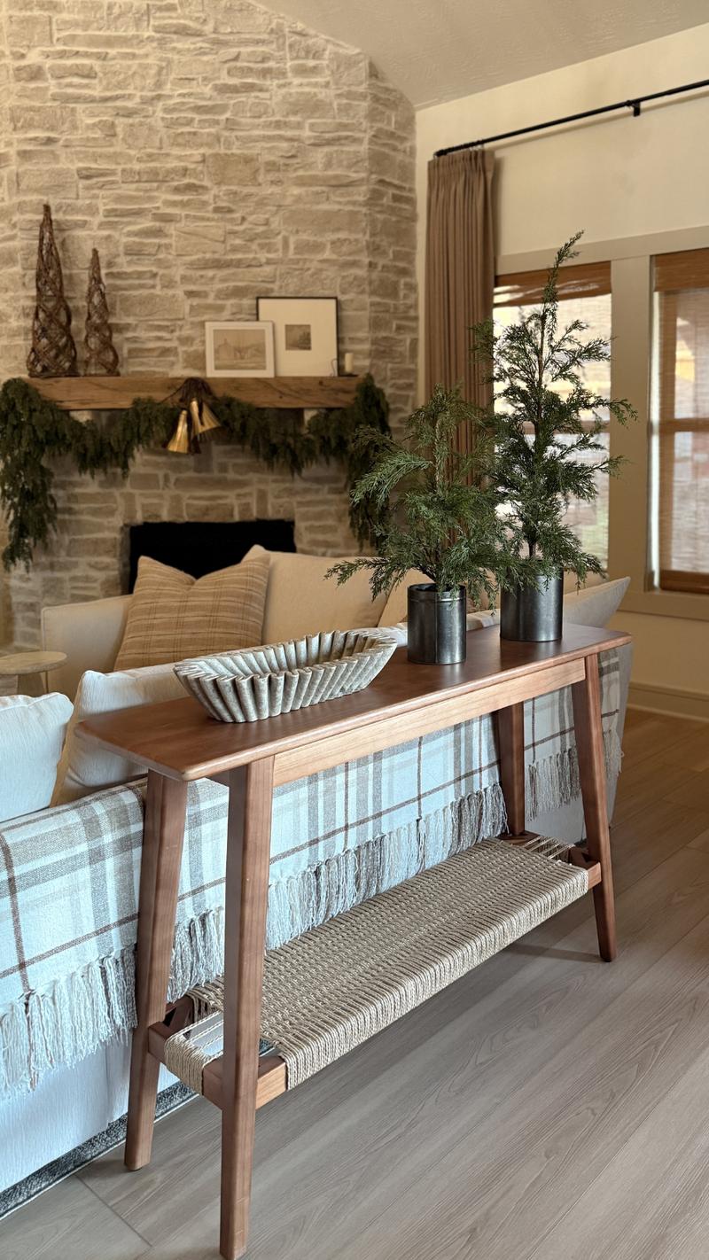 DAYALANE[Valentine's Day] Karen Storage Console Table 46'' with Woven Shelf - Solid Wood, Modern Walnut Entryway Table, Hallway Accent Table for Living Room & Bedroom