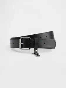 Gap Men's Vegan Leather Key-Ring Belt