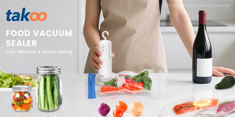 TAKOO Reusable Vacuum Sealer Bags – 4 BPA-Free Storage Bags with 4 Clips – Freezer, Microwave & Dishwasher Safe – Odor-Resistant, Leak-Proof – Compatible with TAKOO Vacuum Sealers