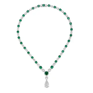 The Manhattan Necklace