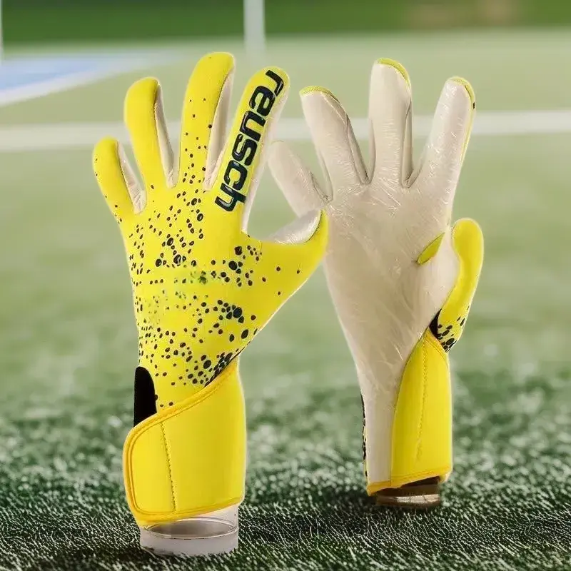 Professional Latex Soccer Goalie Gloves for Adults, Tough for Training, Wear-Resistant, Anti-Slip, Ultra-Sticky Grip Soccer Gear, Goalie Goalkeeper Gloves, Anti-Slip Surface，soccer goalkeeping glove，soccer stuff