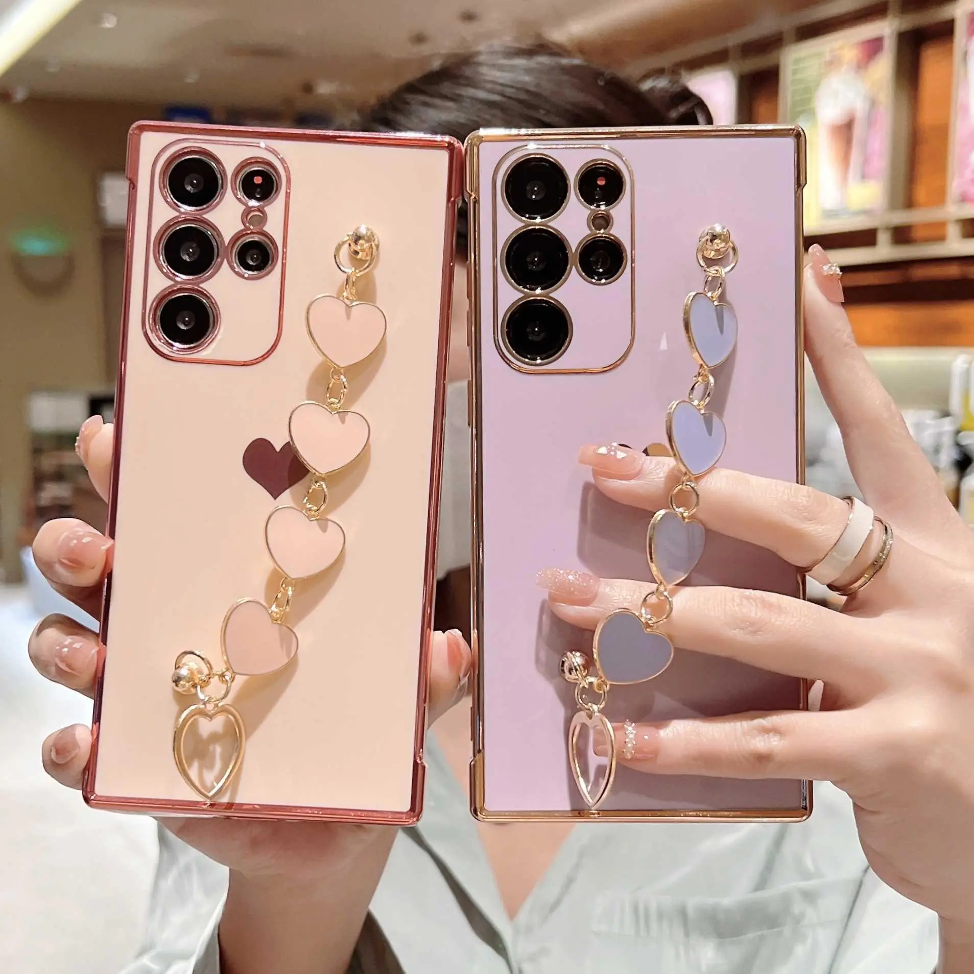 For Samsung Galaxy S26 Ultra Electroplated Edge Heart Phone Case For Samsung Galaxy S24+/S23 Heart Bracelet For Samsung Galaxy A57 Case FFEF63PLFEF