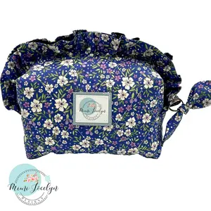 'Naomi' Ruffle Pouch