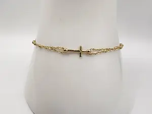 10k Manilla Religiosa con cruz y Virgen de la Milagrosa