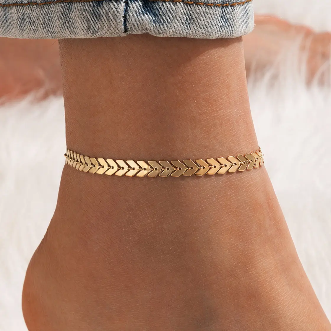 Golden Square Arrow Anklet