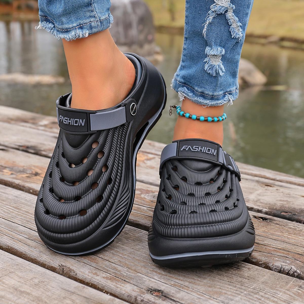 Ubetif Women's Clogs Outdoor Thick Sole Non-Slip Odor Resistant Durable Quick Drying Soft Beach Sandals.Summer Slippers