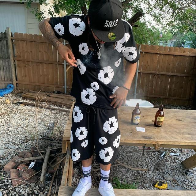 The Cotton 3D Print Wreath Sweatshorts Brand New kapok foam print shorts American high street loose shorts men's Floral Graphic Print Drawstring High Waist Shorts Casual Shorts with Pockets