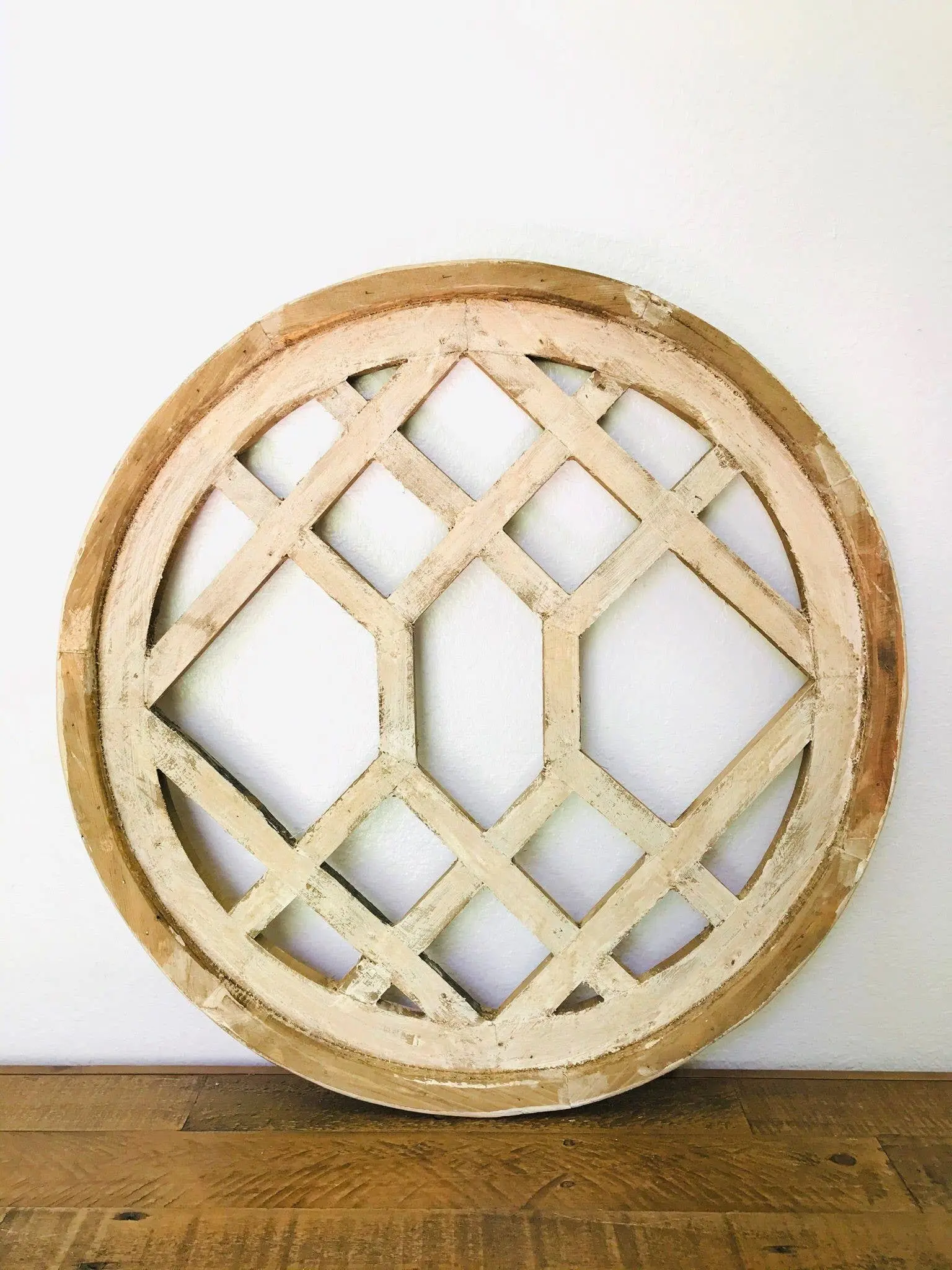 Bagheria Wood Window, White - 24"D x 1.5"W