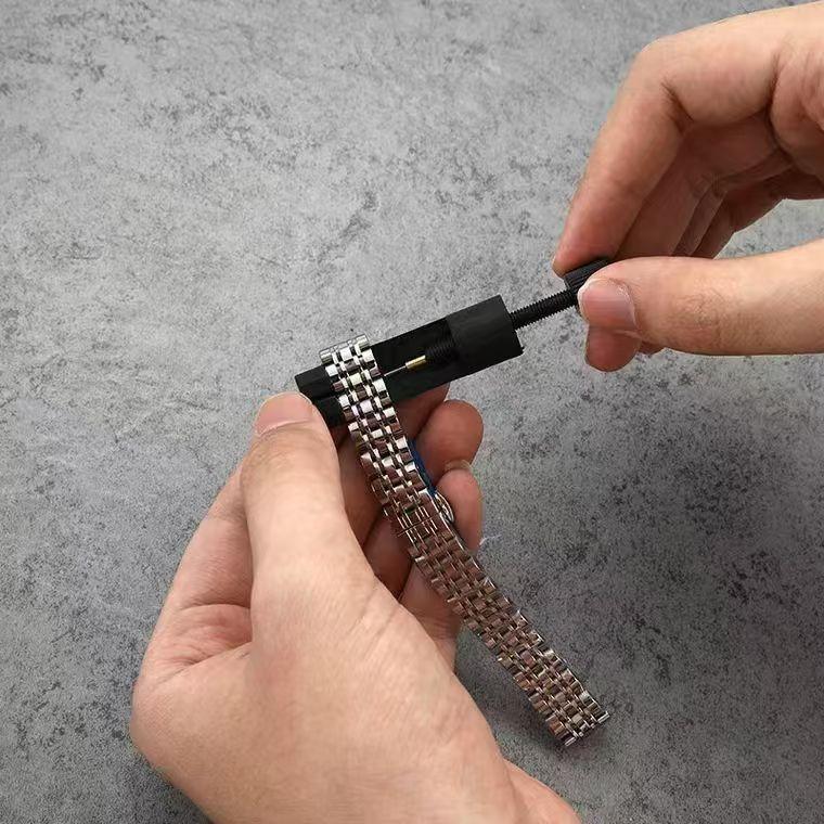 Super practical link remover, watch repair tool, mini watch band length adjuster, convenient and fast