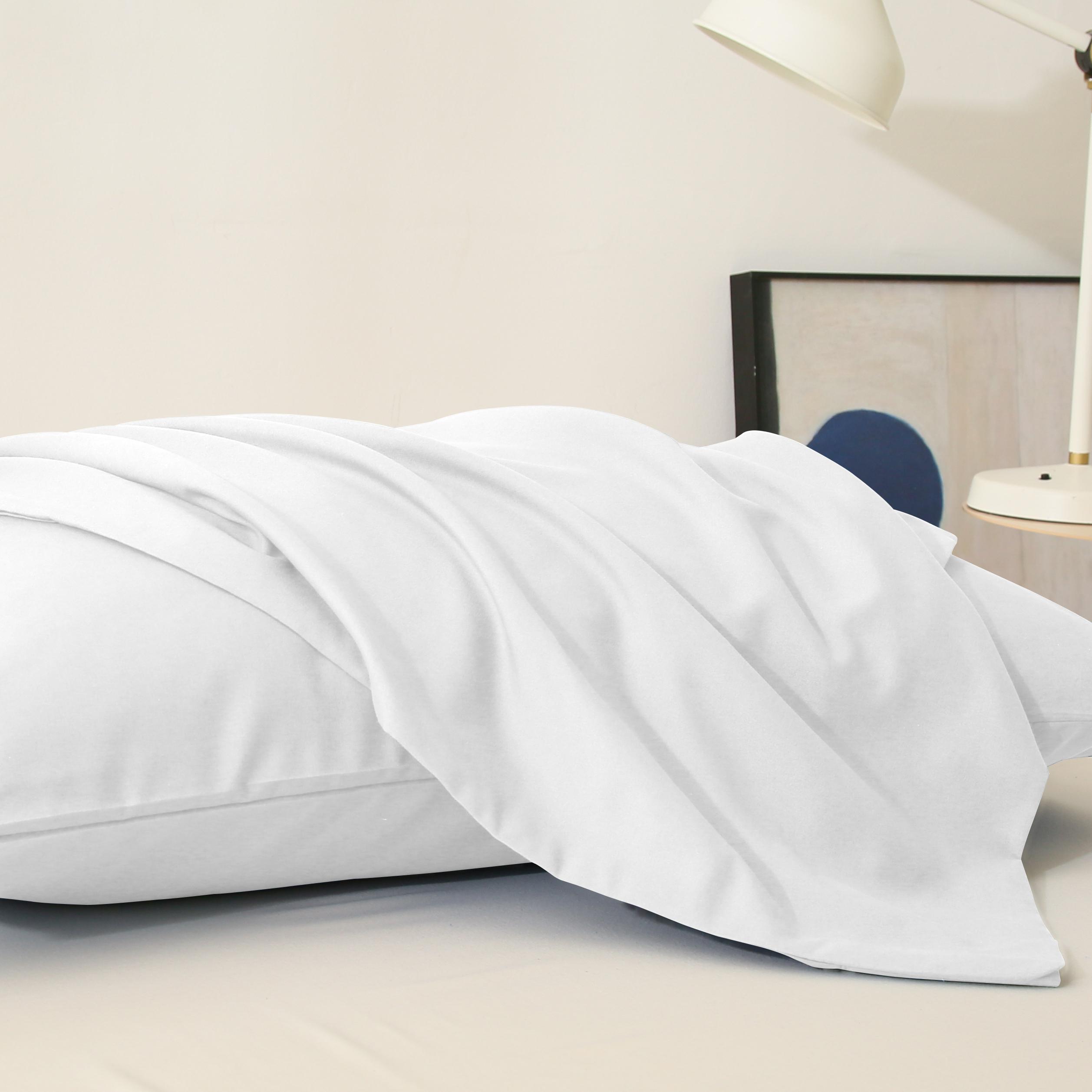 Solid Color Style Pillowcase, 2 Count Soft Comfortable Pillow Cover without Filler, Pillow Protector for Home Bedroom Dormitory,Fall Decor, Christmas Gifts, Christmas Decorations，Soft Comfortable Breathable-#TikTokShopStockUp