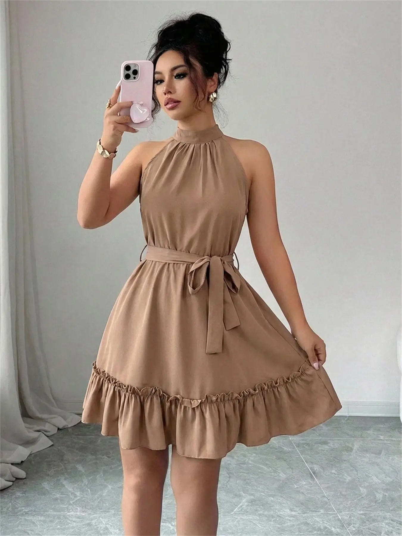 Summer New Casual Vacation Solid Color Halter Adjustable Tie Waist Sleeveless Ruffle Dress, Mini Beach Dress for Women, Womenswear