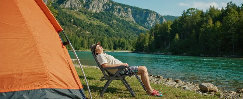 【Valentine's Day gift】Zero Gravity Chair, Reclining Camping Lounge Chair, Reclining Patio Chairs with Cup Holder Trays and Removable Cushion, Folding Recliner for Indoor and Outdoor