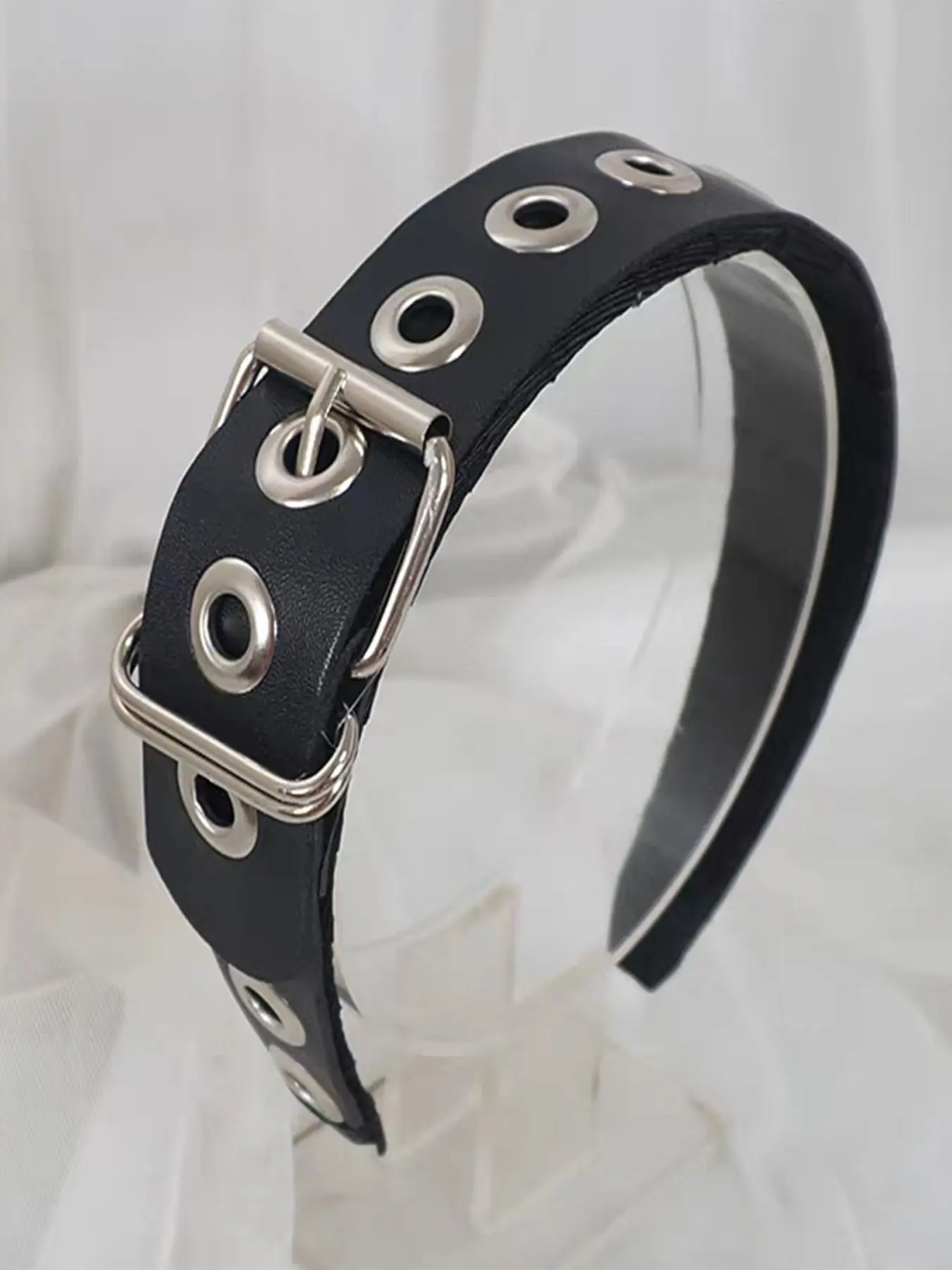 Punk Style Belt Buckle Headband, Cool Leather Eyelet Wide Band Hair Accessory, Sweet Punk Girl Personalized Hair Decor, Unique Design Headwear, Headbands Women, Grommet Headband, Hairband, Fashion Headband