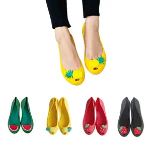 Four Seasons Women's Beach Sandals with Fruit Pattern and Soft Soles - Comfortable Beach Shoes Suitable for Outdoor Activities