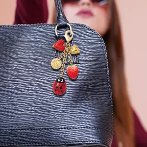 OIDEA Kawaii Strawberry Ladybug Heart Purse Keychain, Cute Red Heart Bag Charm, Gold-Tone Stainless Steel-Plastic Wallet Keyring Gift for Women & Girls, Keychain Kawaii summerwins,summerwins