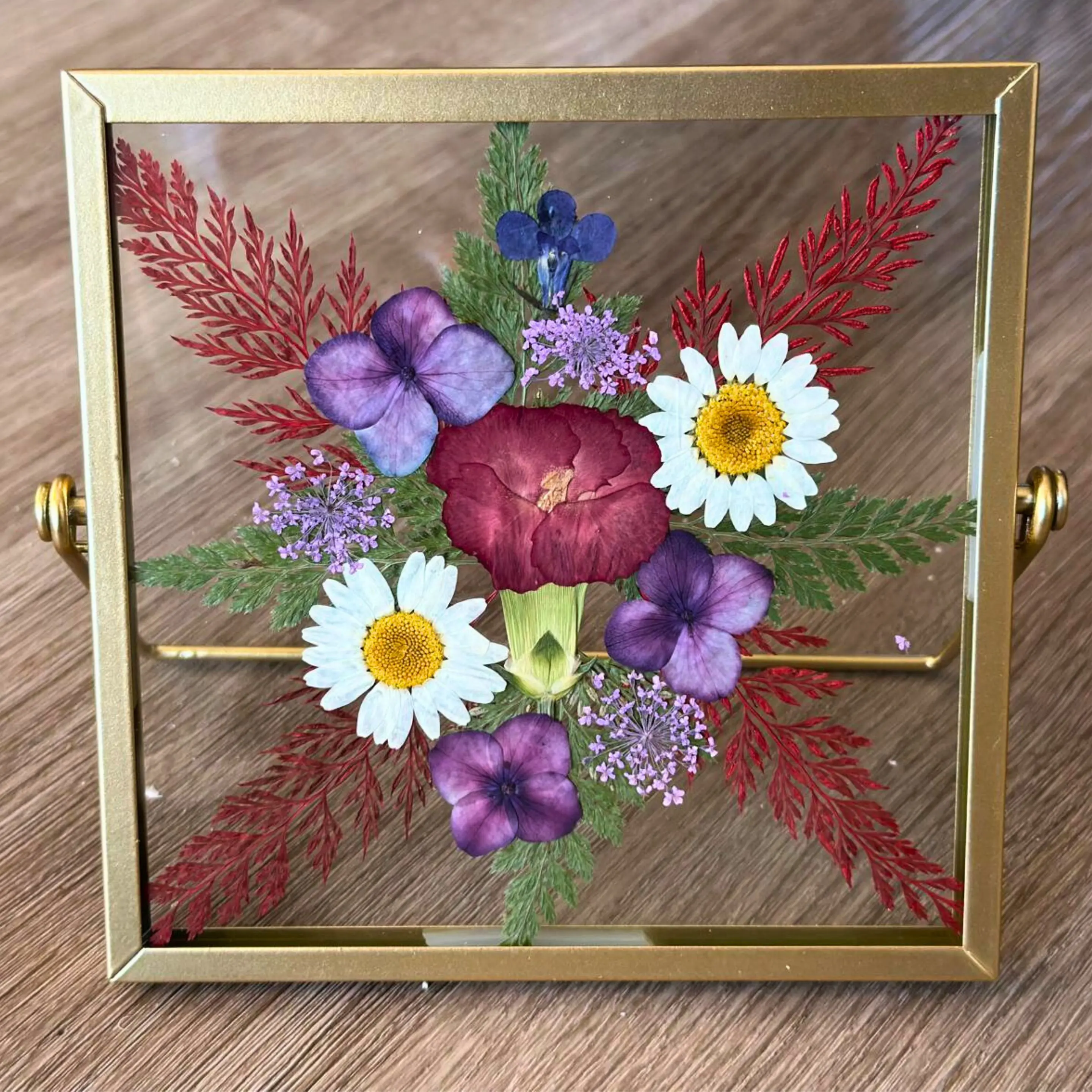 Personalized Birth Month Flower Bouquet - Pressed Flower Frame - Birth Flower Gift - Birthday Gift - Personalized Christmas Gift - Gift for Mom - Gift for Her - Personalized Decor