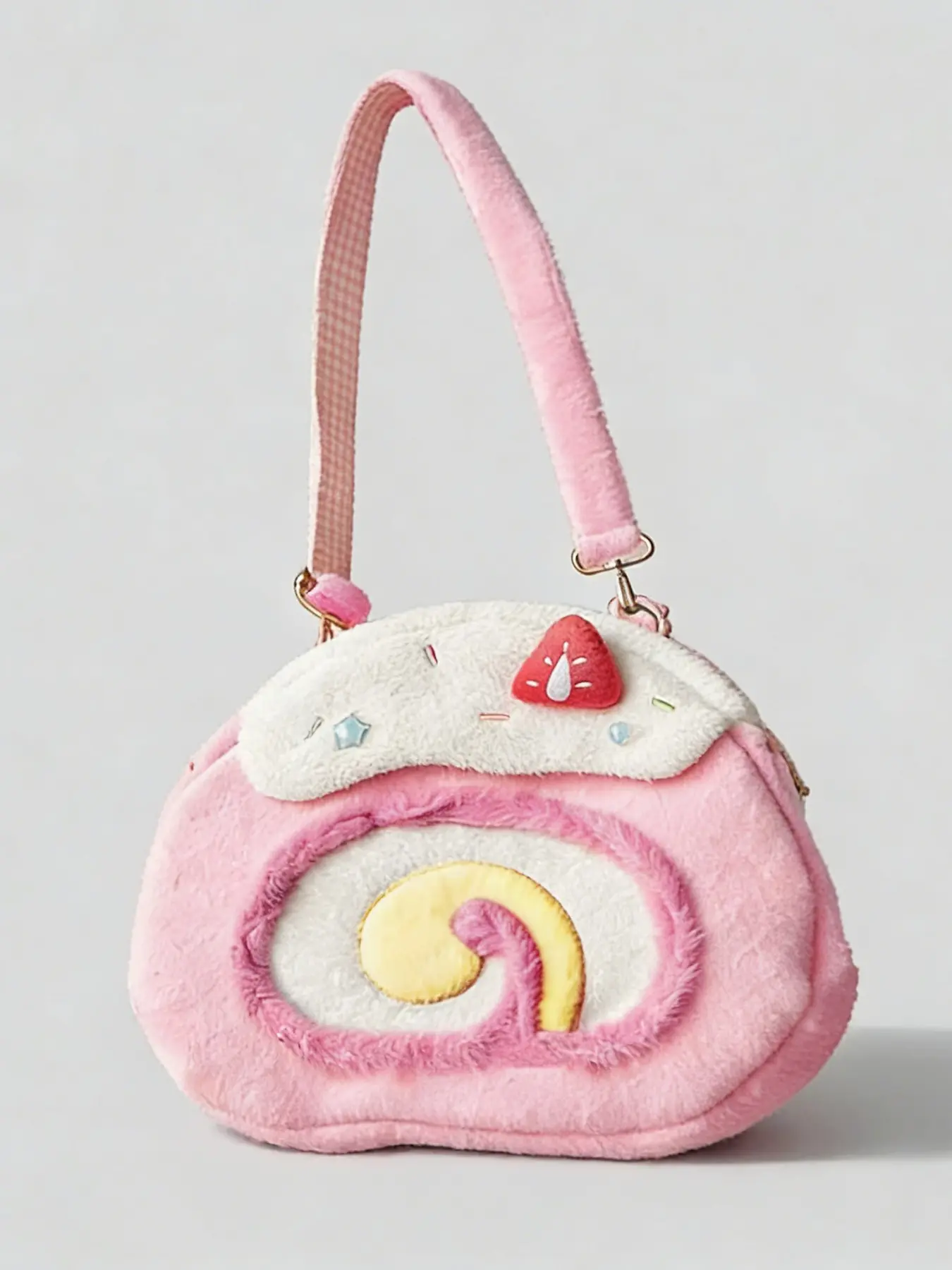 Fashionable plush cake roll shoulder bag, decorated with strawberry frosting, gradient rolled heart design, sweet and cute style, versatile item for daily street dates, Trendy crossbody bag, Cute Bags