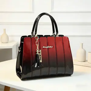 Red and black gradient handbag, fashionable and trendy women's crossbody bag, suitable for work, dating, daily outings
