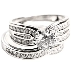 Starlette Vivian Ring | 1.5 Carat Round Cut Center Stone | Plated in Rhodium | Simulated Diamond Engagement Ring
