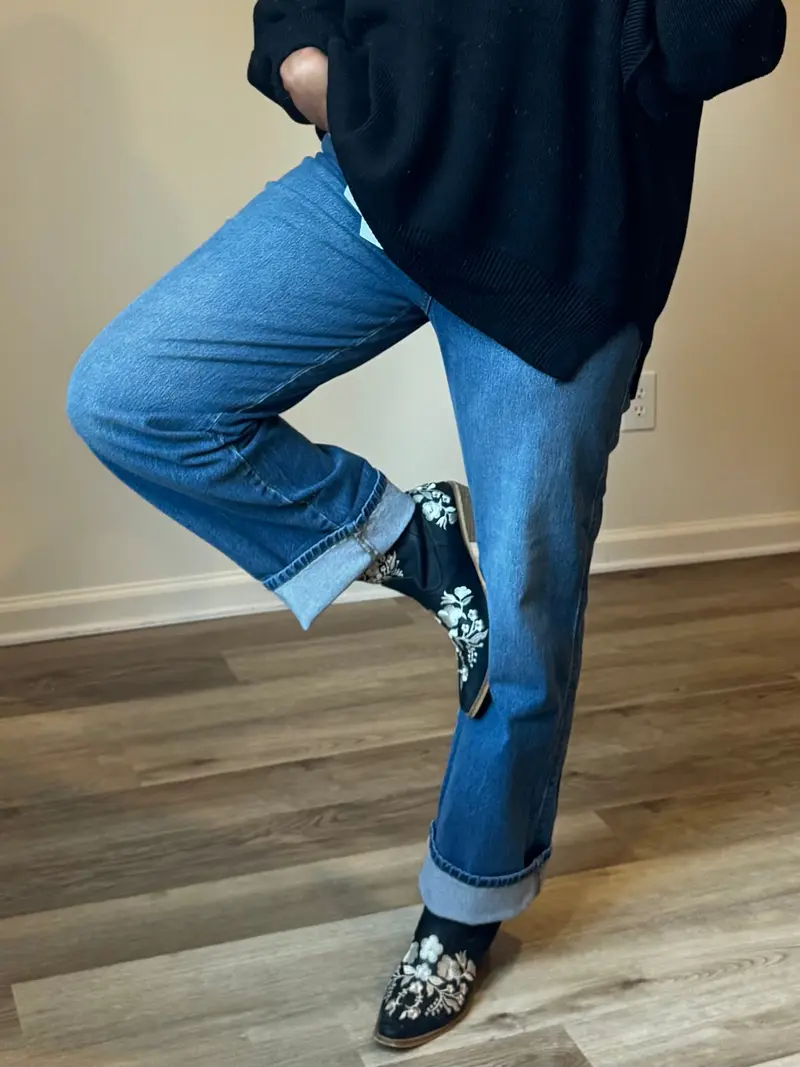 Kancan- Cuffed High Rise Straight Pant